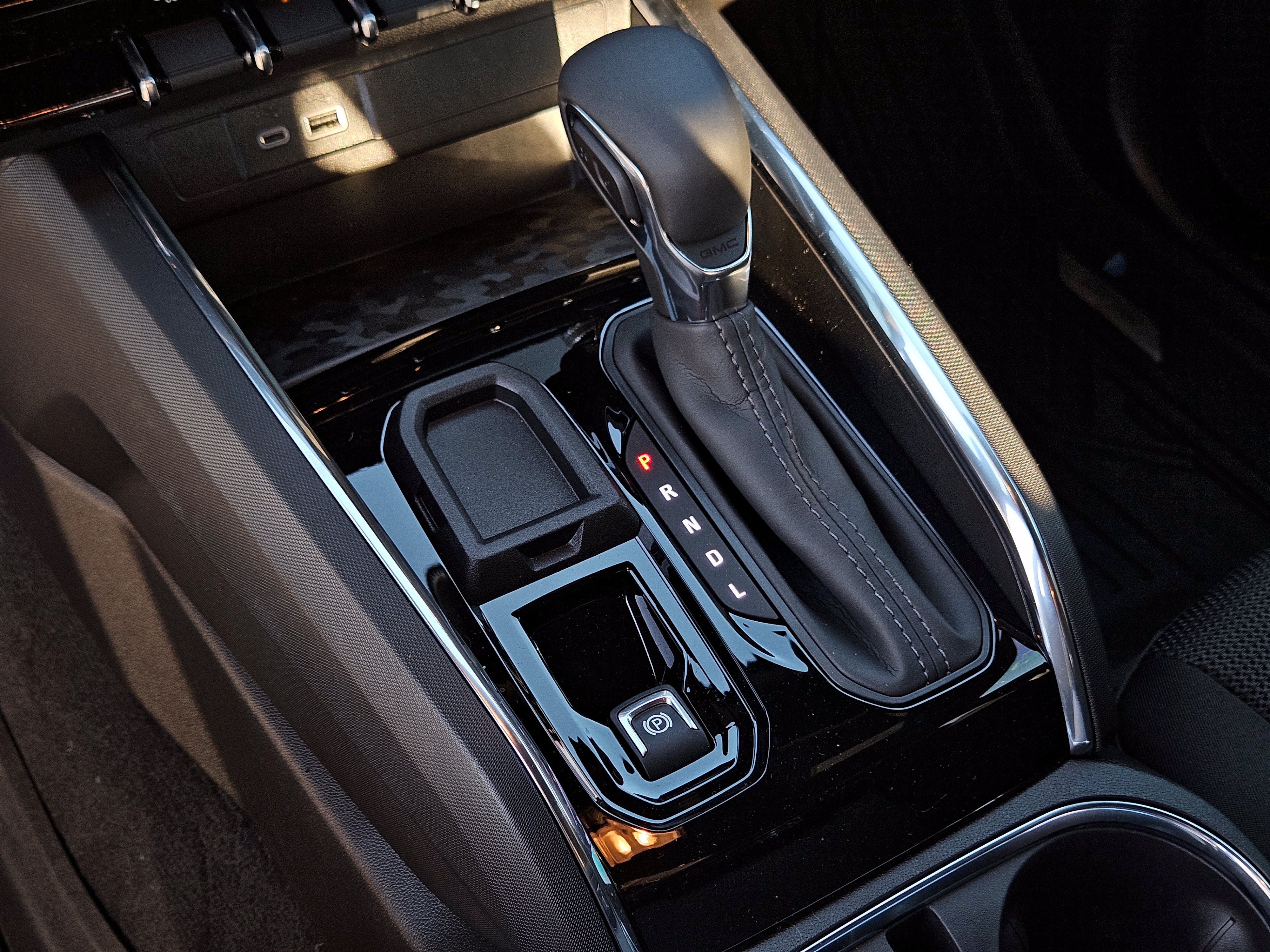 New 2025 GMC Canyon Elevation w/ Convenience Package RWD image 10