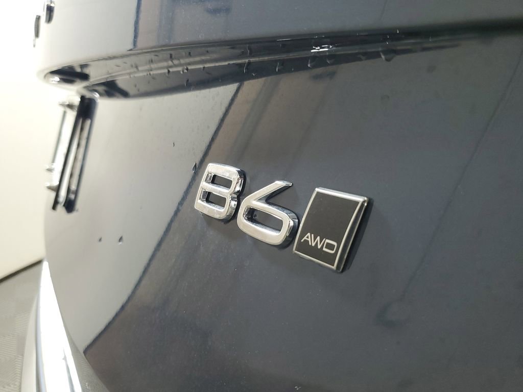 Certified 2026 Volvo XC90 B6 Plus w/ Protection Package Premier image 7