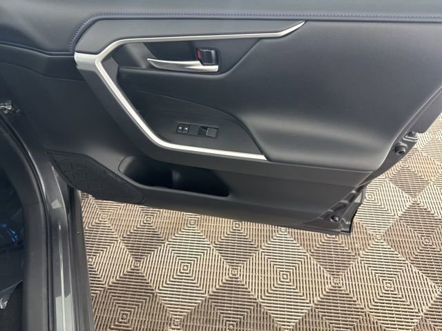 Used 2019 Toyota RAV4 XSE image 24