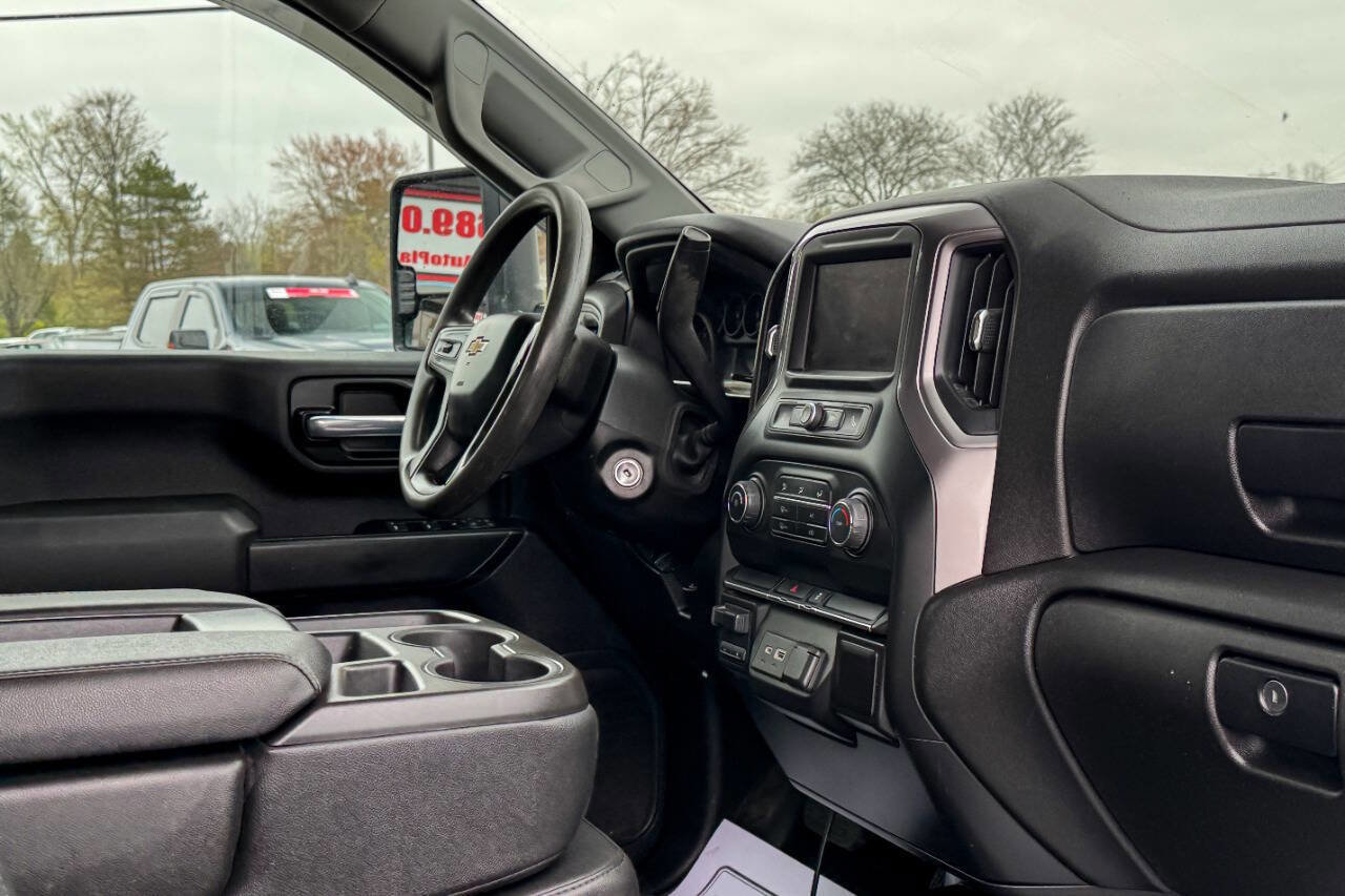 Used 2021 Chevrolet Silverado 2500 W/T w/ WT Convenience Package AWD/4WD image 18