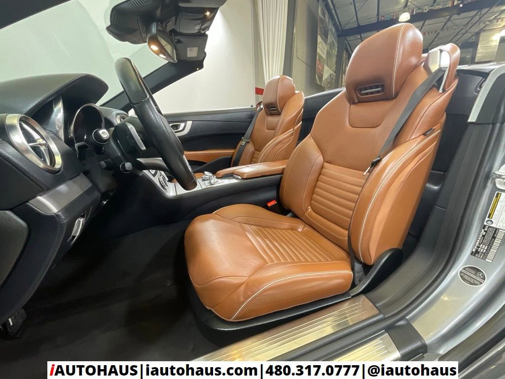 Used 2017 Mercedes-Benz SL 550 image 18