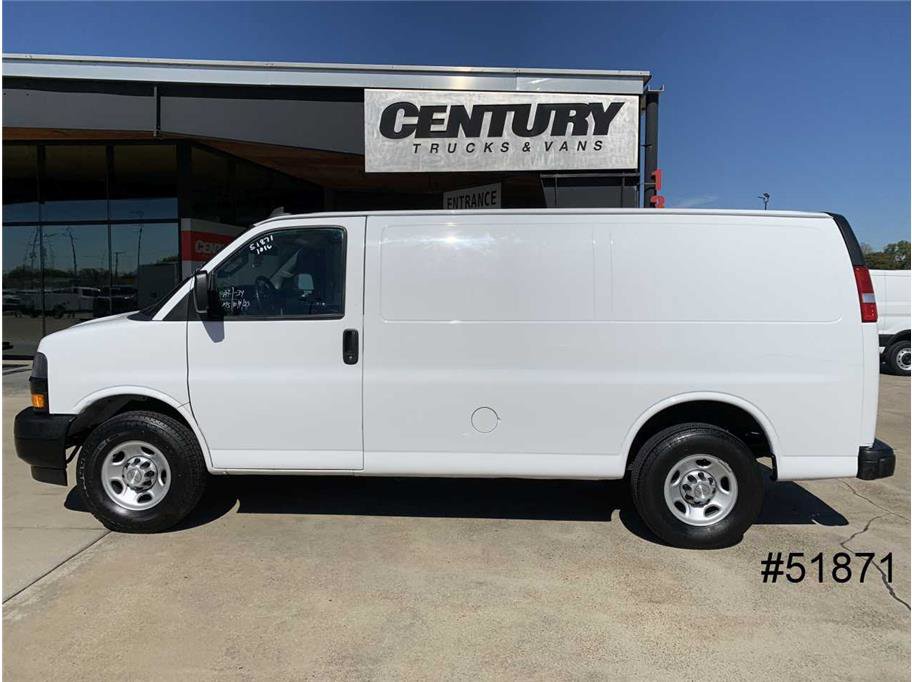 Used 2021 Chevrolet Express 2500 w/ Driver Convenience Package image 4