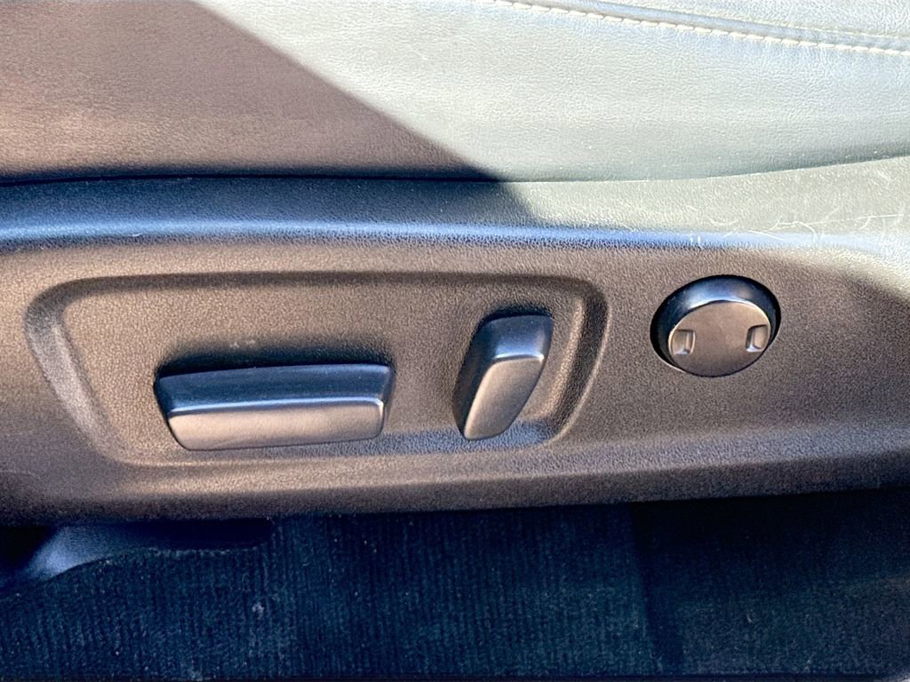 Used 2017 Lexus RX 350 FWD w/ Accessory Package image 36