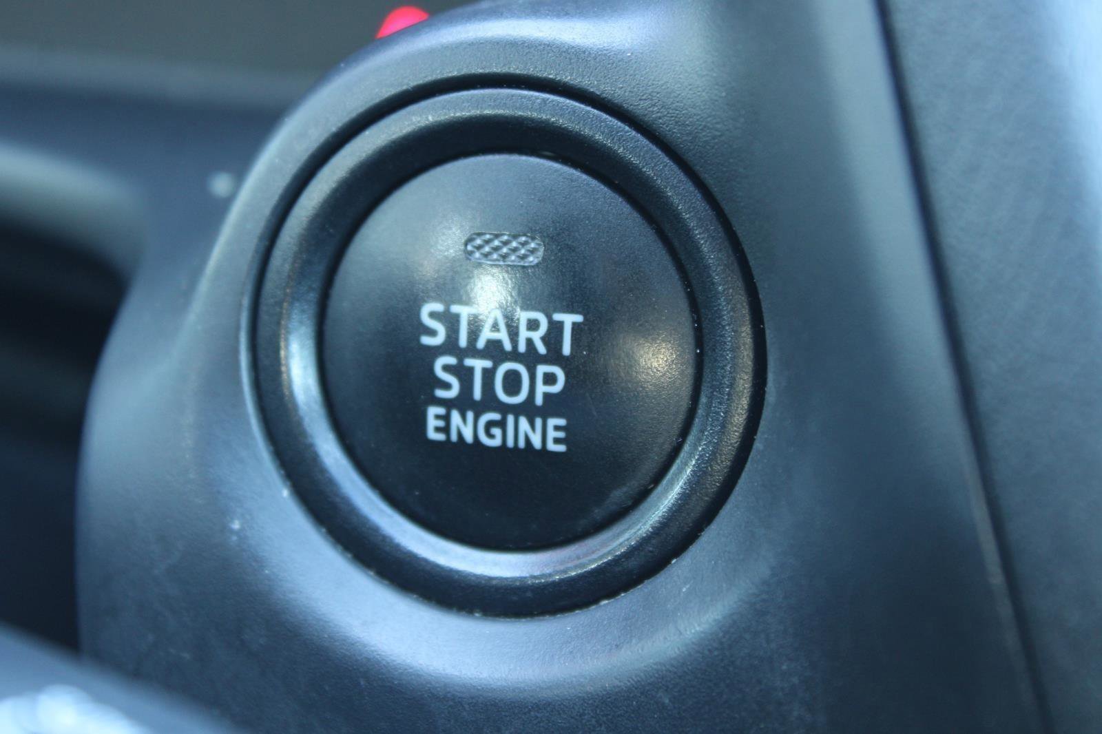 Used 2015 MAZDA MAZDA3 i Grand Touring image 22