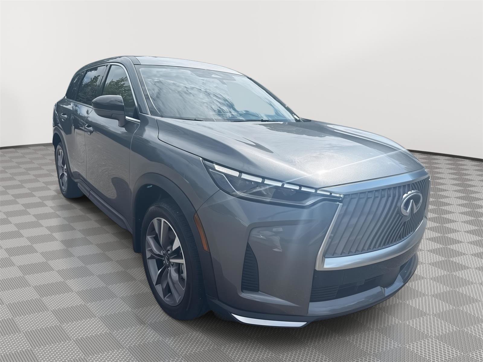 Certified 2026 INFINITI QX60 Pure w/ Cargo Package FWD image 4