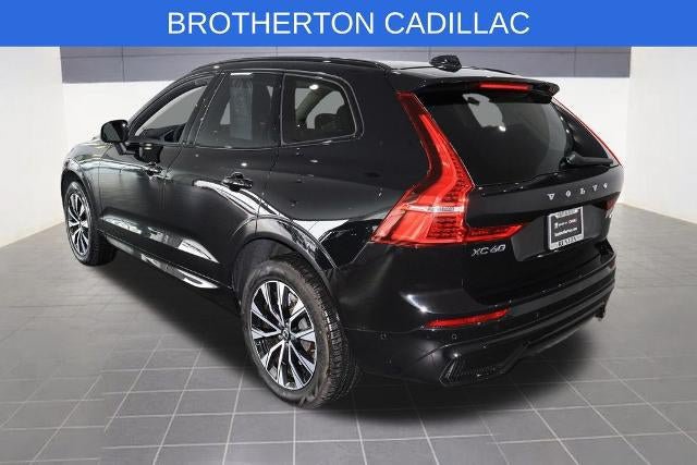 Used 2025 Volvo XC60 B5 Plus AWD/4WD image 3