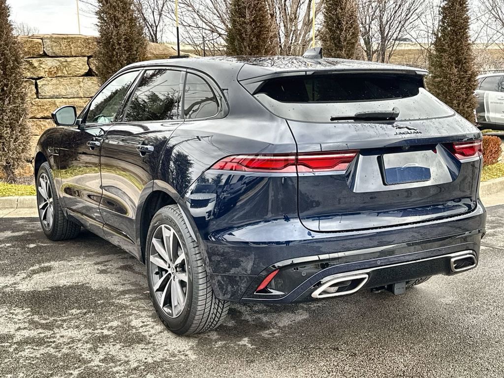 Used 2025 Jaguar F-PACE R-Dynamic S AWD/4WD image 3