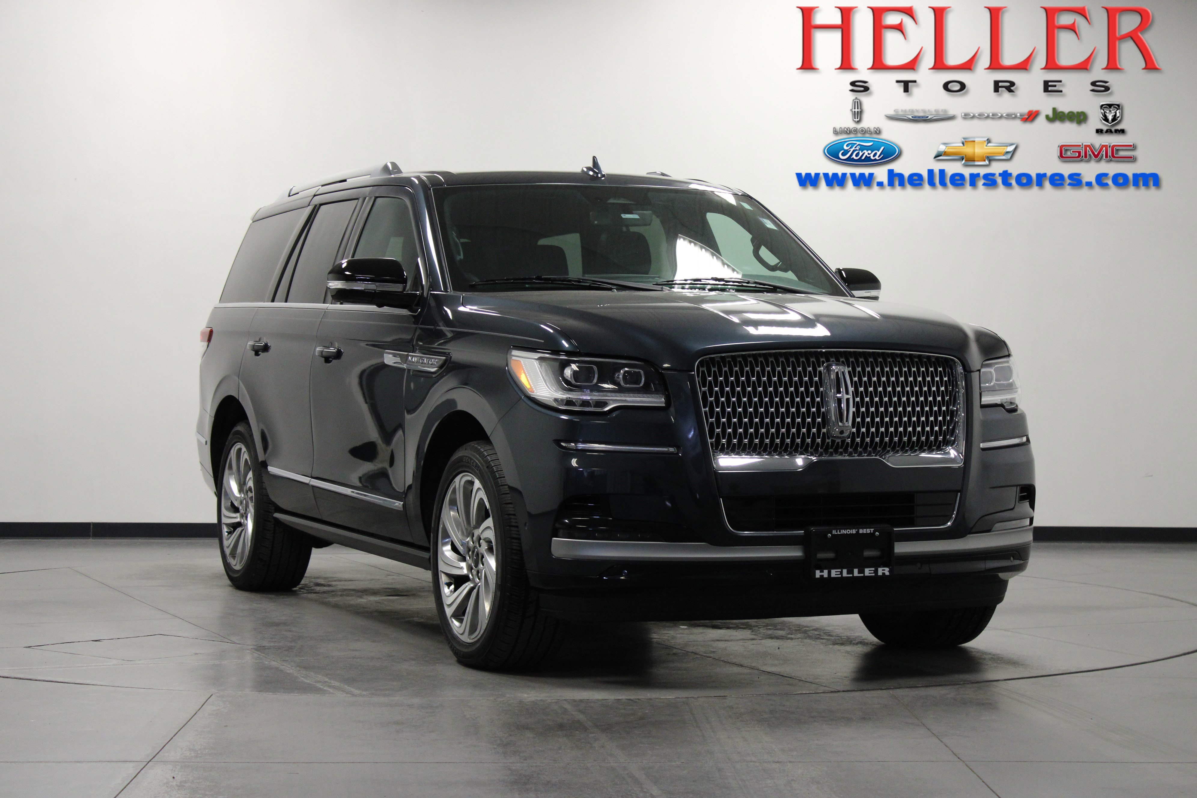 Used 2024 Lincoln Navigator Premiere