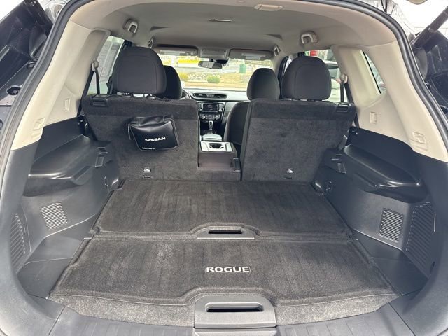Certified 2019 Nissan Rogue SV image 21