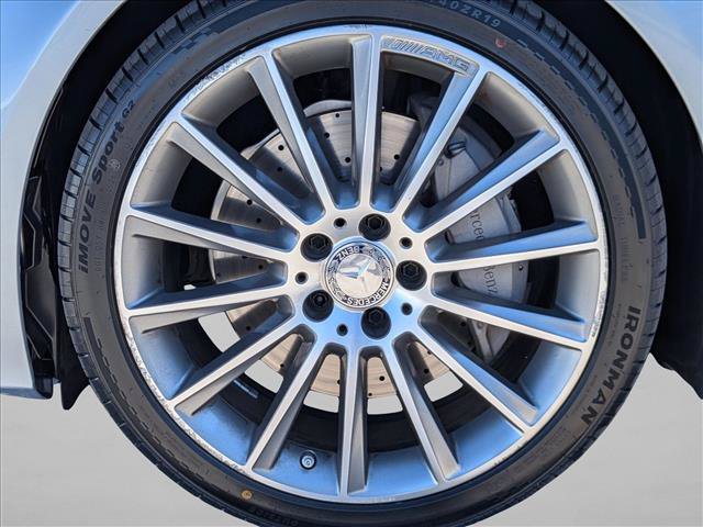 Used 2015 Mercedes-Benz C 300 Sedan image 24