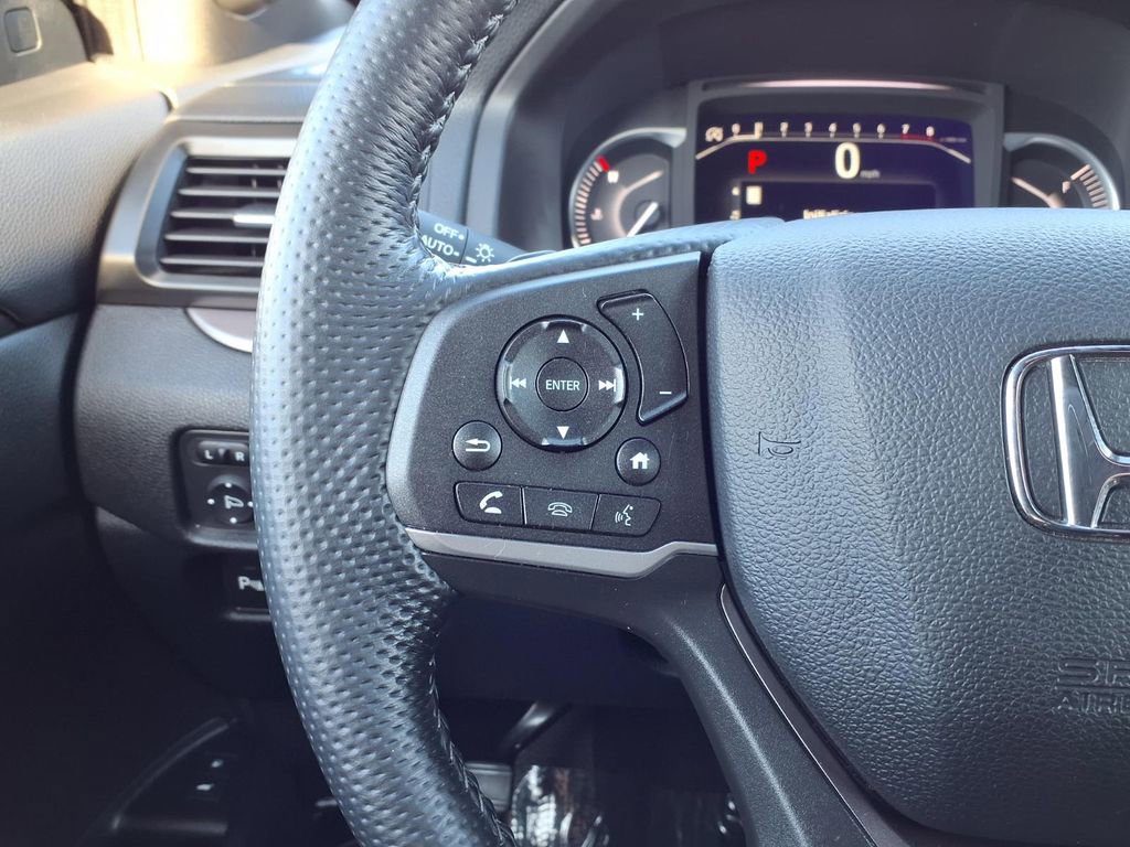 Used 2024 Honda Passport EX-L image 17