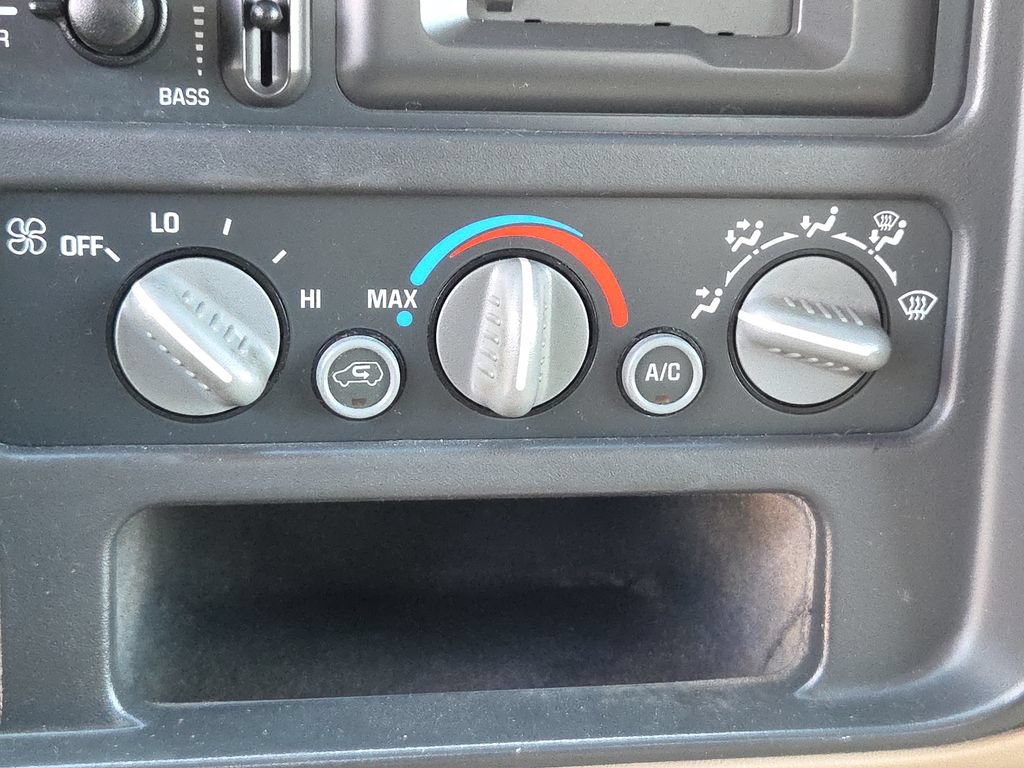 Used 1996 Chevrolet Silverado 1500 2WD Extended Cab image 22