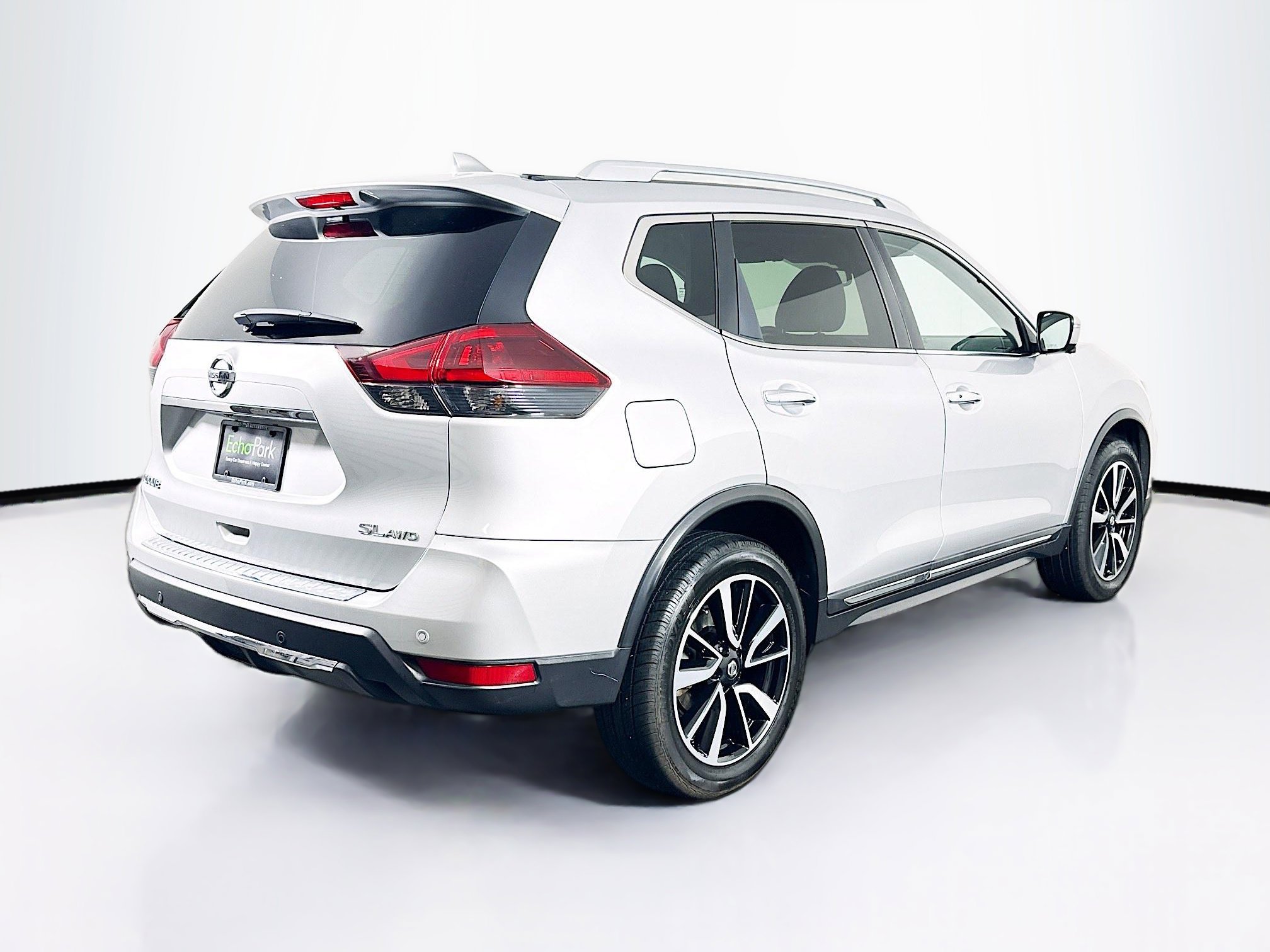 Used 2019 Nissan Rogue SL image 9