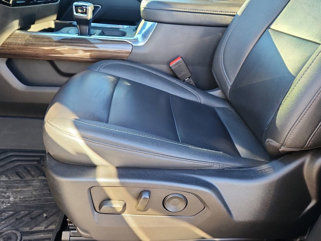 Used 2022 Chevrolet Silverado 1500 RST w/ RST All Star Premium Package image 9