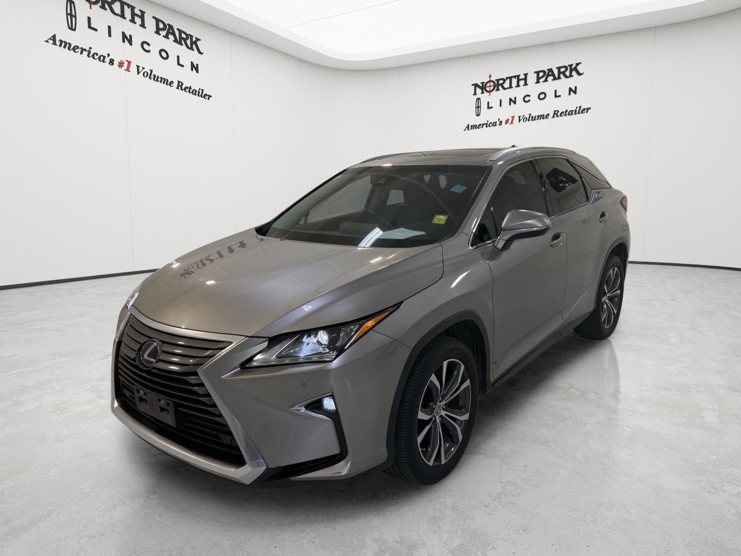Used 2017 Lexus RX 350 FWD w/ Premium Package image 1