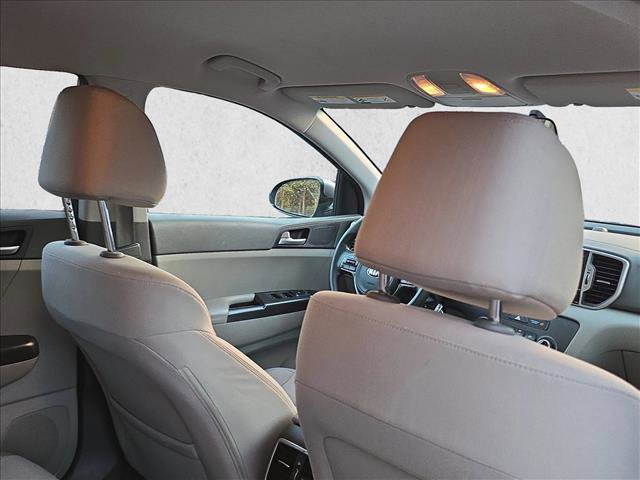 Used 2017 Kia Sportage LX w/ LX Popular Package image 20