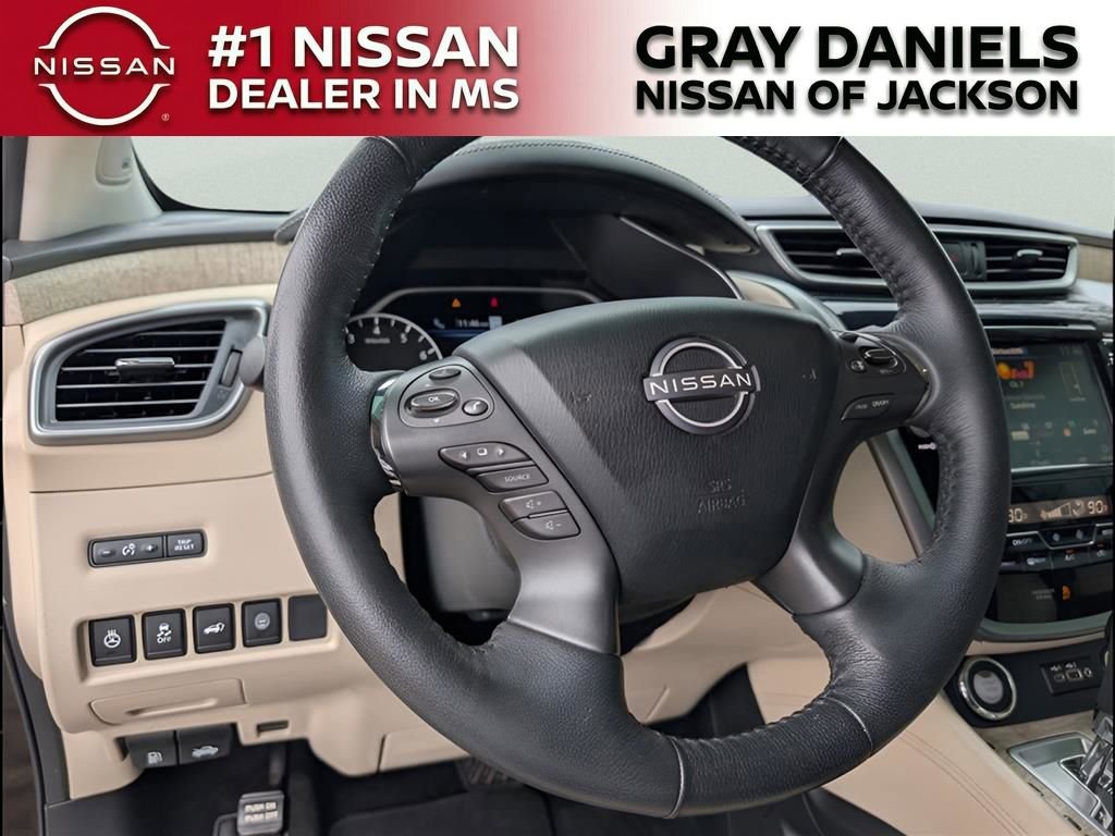 Used 2024 Nissan Murano SL image 10