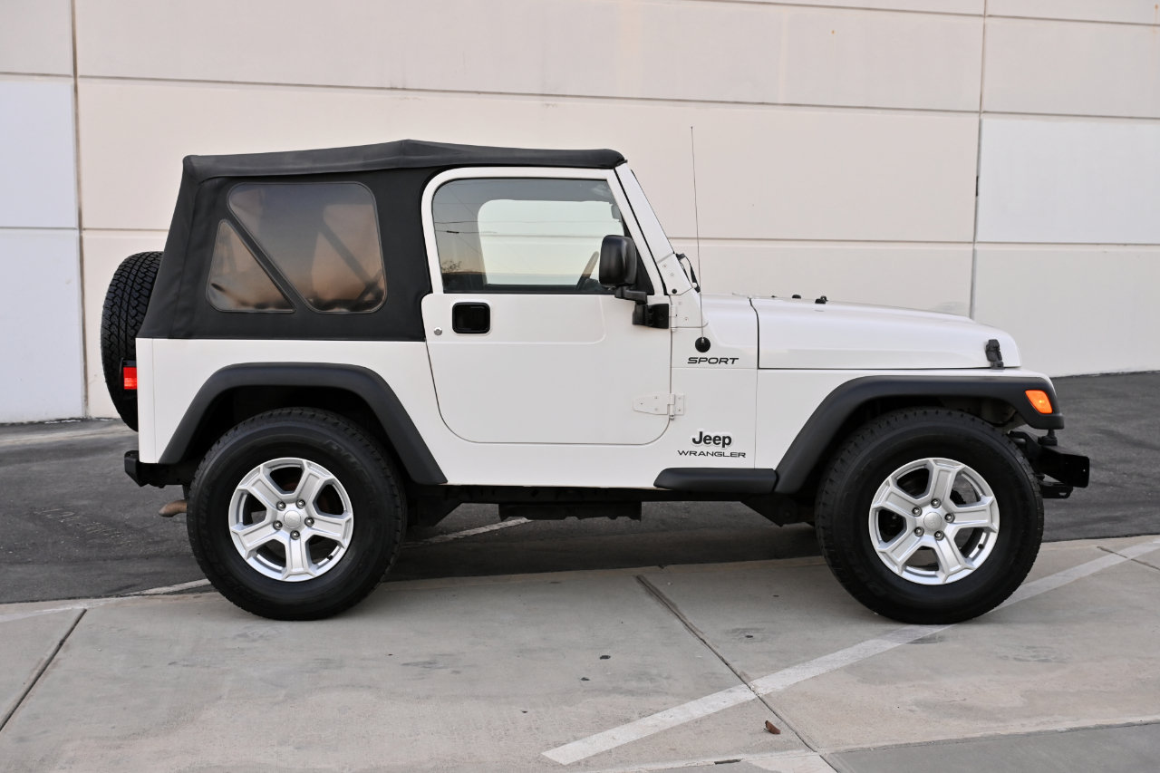 Used 2005 Jeep Wrangler Sport AWD/4WD image 8