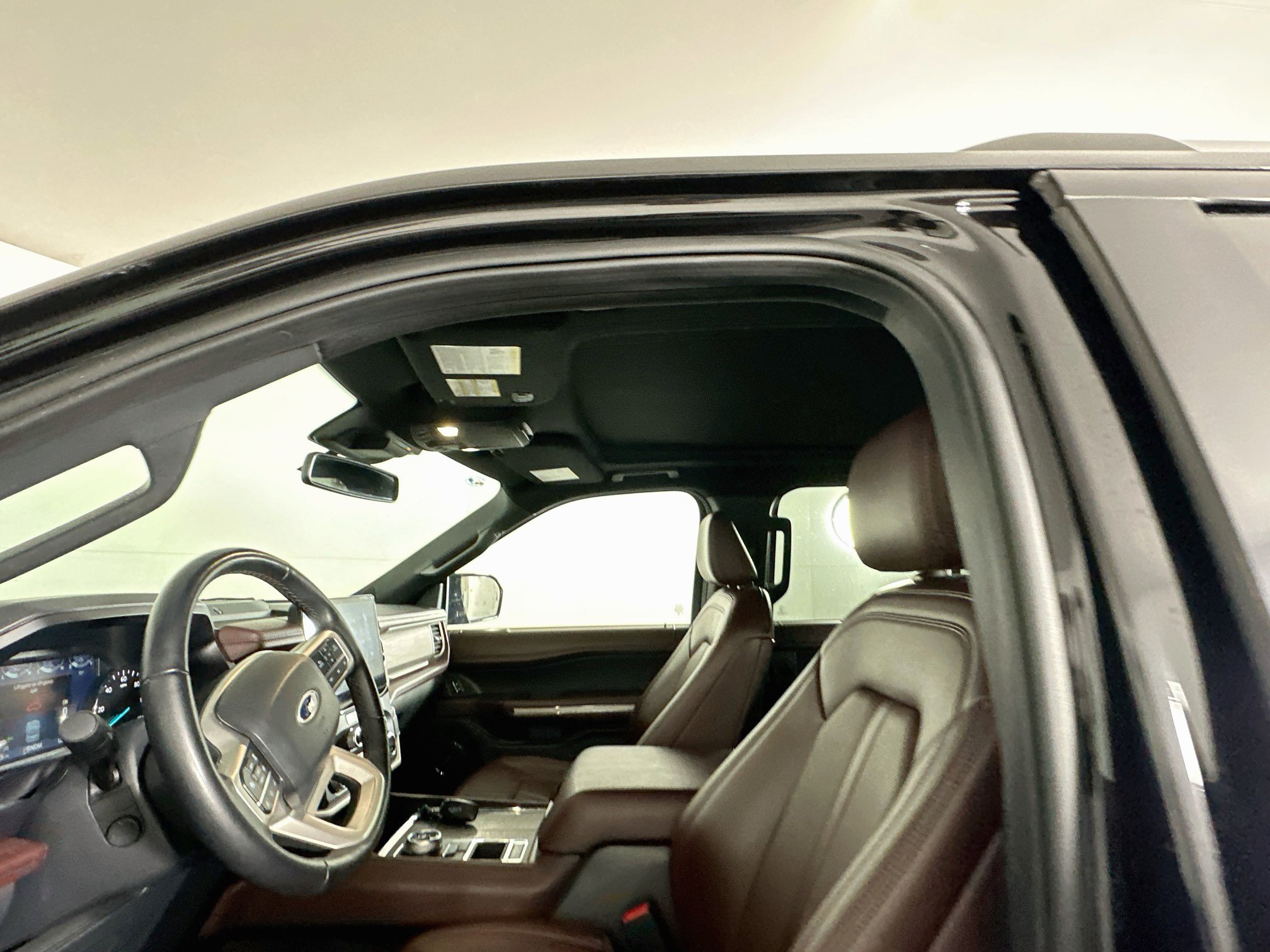 Used 2024 Ford Expedition Max Limited RWD image 26