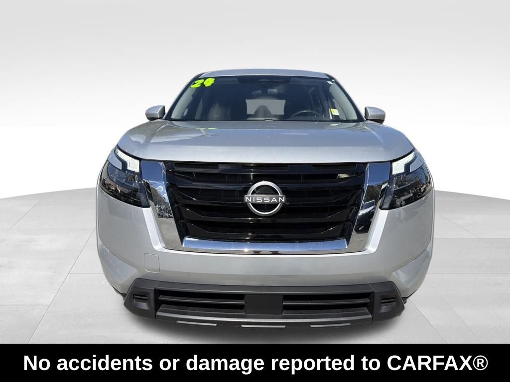 Used 2024 Nissan Pathfinder SV video 2
