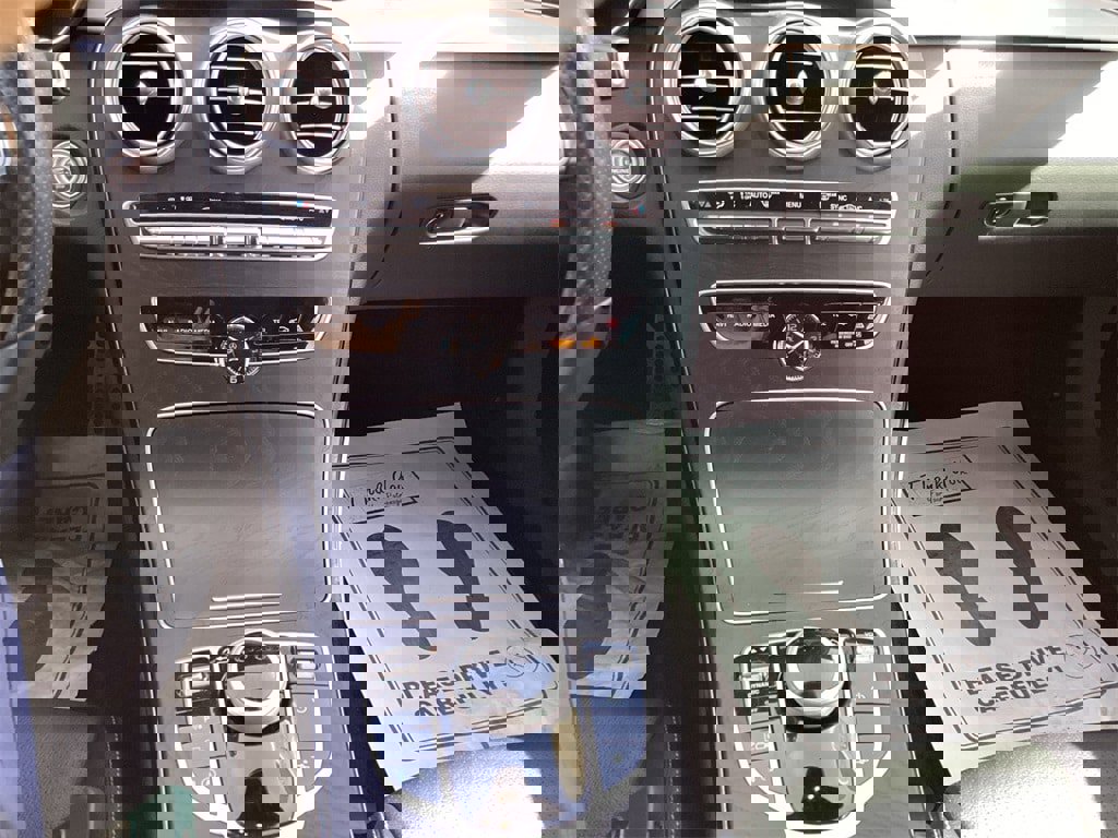 Used 2023 Mercedes-Benz C 300 Coupe image 21