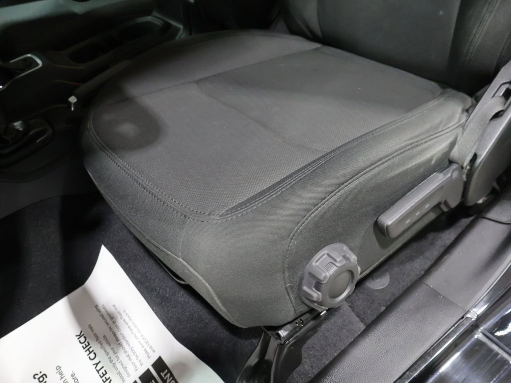 Used 2023 Jeep Gladiator Sport AWD/4WD image 13