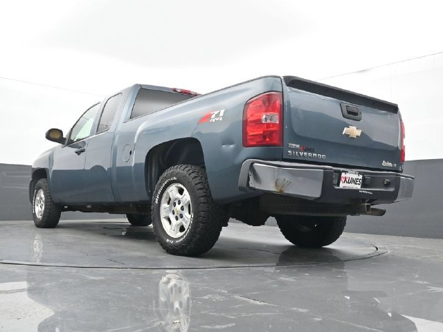 Used 2009 Chevrolet Silverado 1500 LT w/ Power Pack Plus AWD/4WD image 45