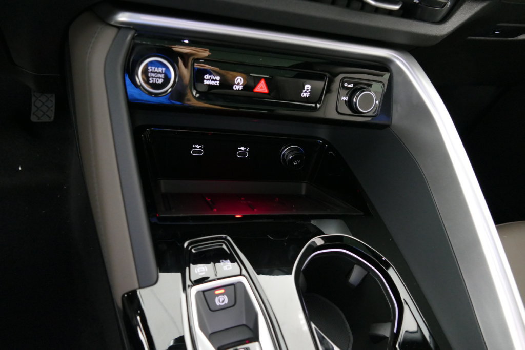 New 2026 Audi Q5 2.0T AWD/4WD image 18