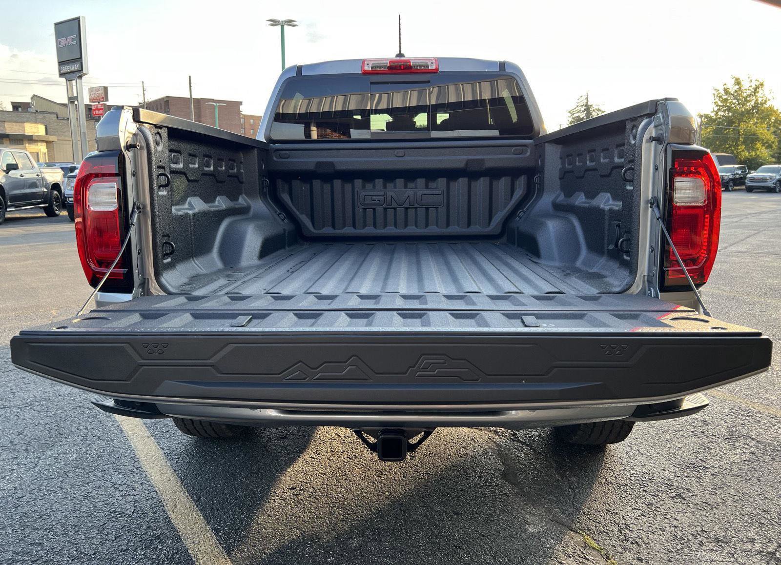 New 2026 GMC Canyon AT4 image 40