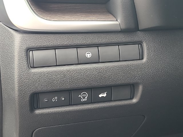 New 2026 Nissan Rogue Platinum AWD/4WD image 14