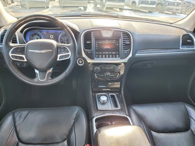 Used 2018 Chrysler 300 Limited image 11