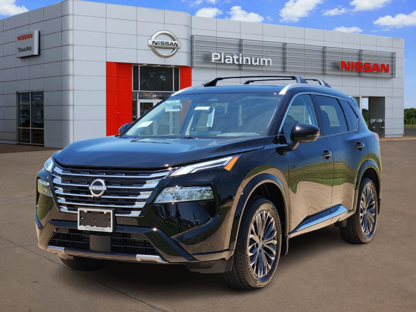 New 2025 Nissan Rogue Platinum w/ Platinum Premium Package image 2