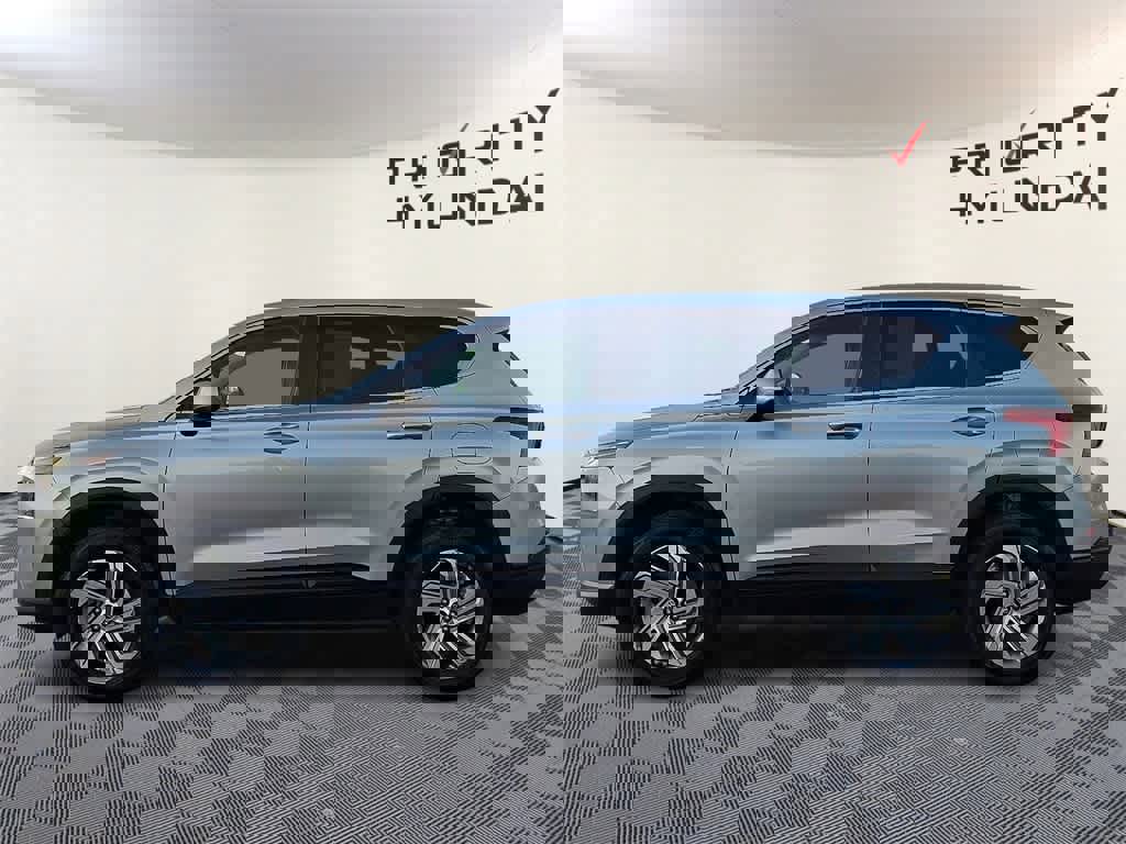 Used 2023 Hyundai Santa Fe SE w/ Cargo Package image 7