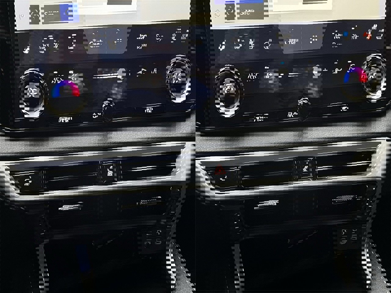 Used 2024 Lexus RX 450h AWD w/ Luxury Package image 18