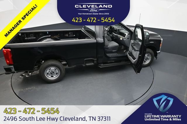 New 2025 Ford F250 XL w/ XL Chrome Package image 38
