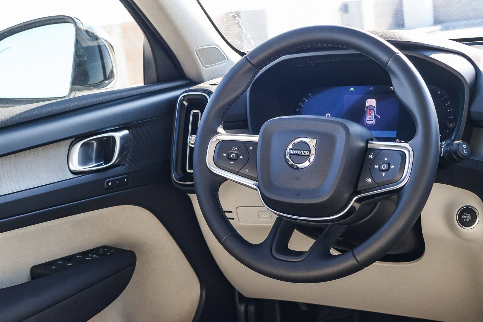 New 2026 Volvo XC40 B5 Plus w/ Protection Package Premier image 27