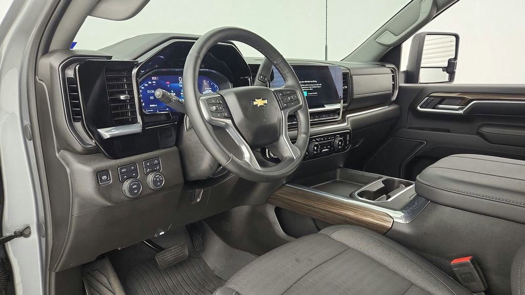 Used 2024 Chevrolet Silverado 2500 LT w/ Texas Edition AWD/4WD image 39