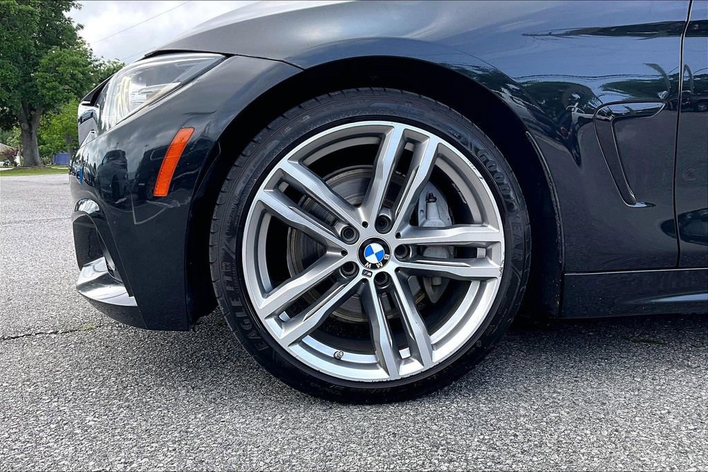 Used 2019 BMW 440i Coupe w/ M Sport Package RWD image 34