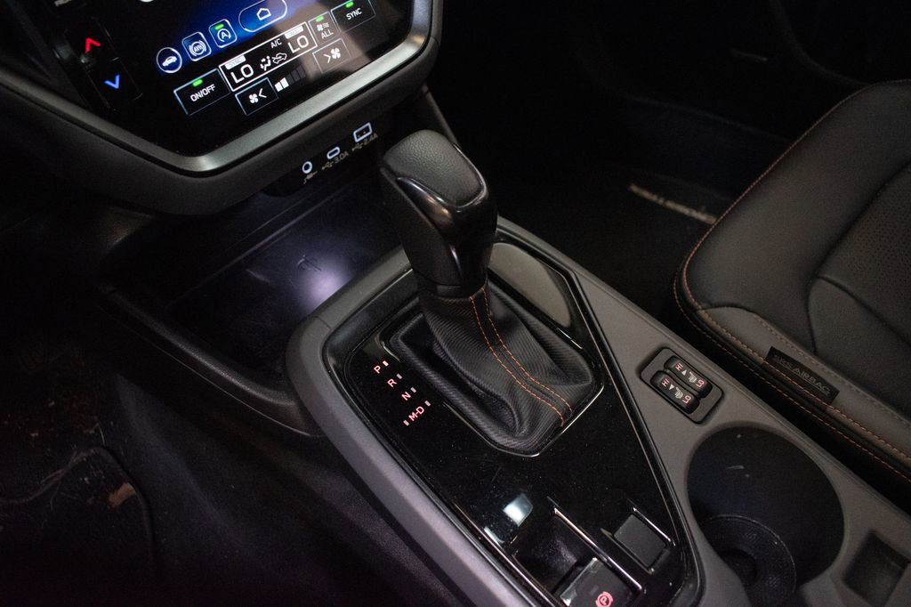 Used 2024 Subaru Crosstrek 2.5i Limited w/ Crosstrek Mirror Package AWD/4WD image 18