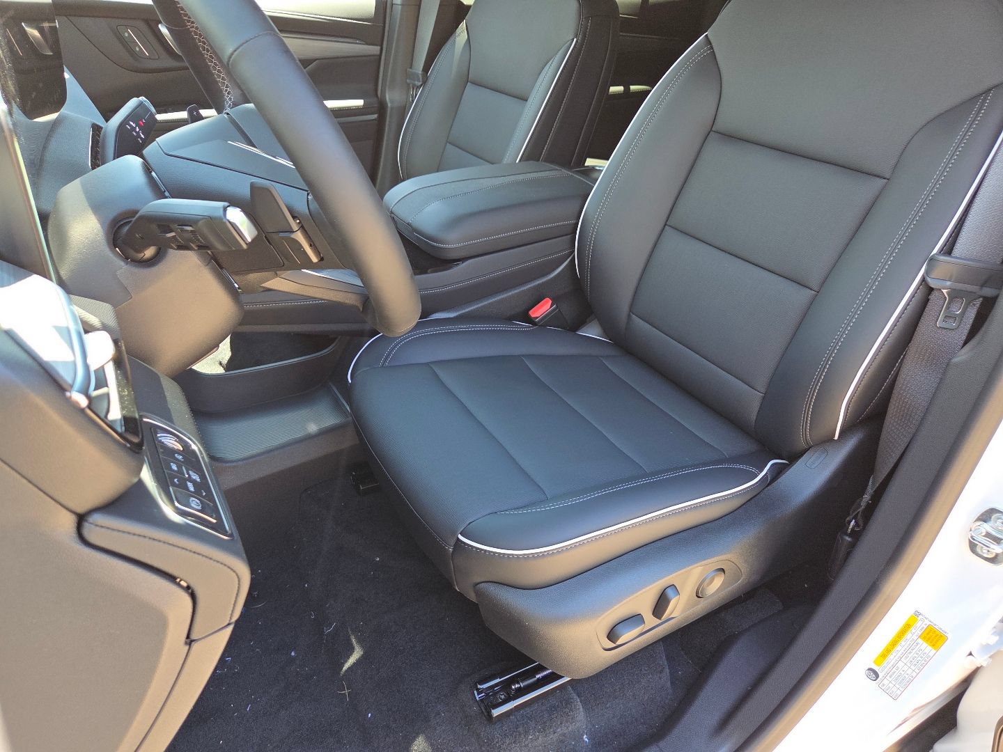 New 2026 Buick Enclave Preferred w/ Power Package AWD/4WD image 33