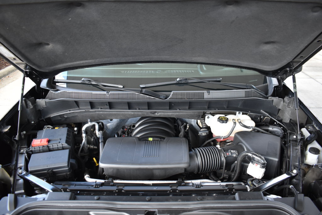 Used 2024 Chevrolet Silverado 1500 LT AWD/4WD image 14