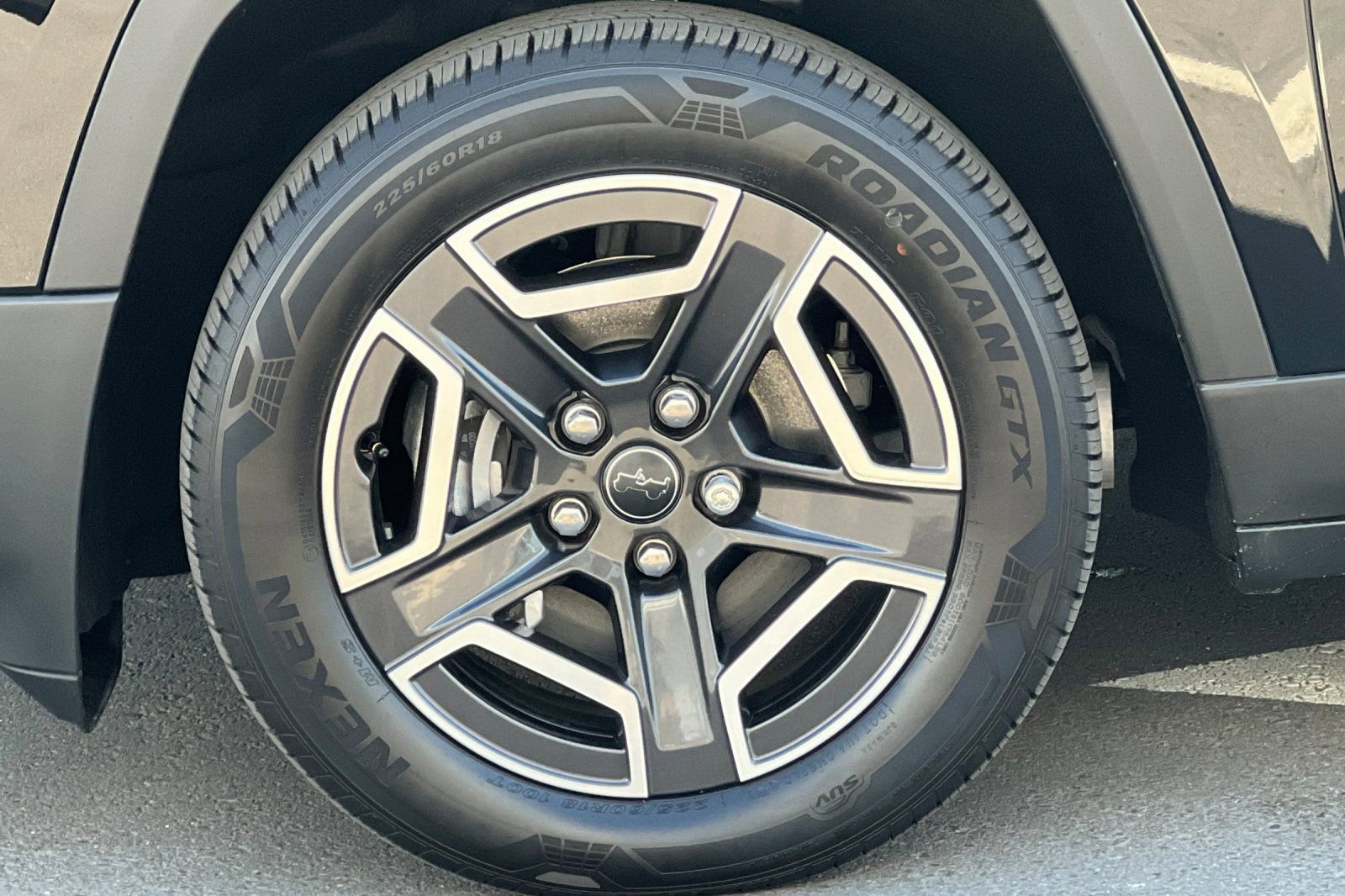 New 2026 Jeep Cherokee Laredo AWD/4WD image 25