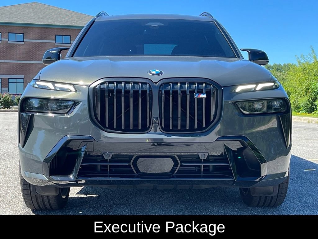 Used 2026 BMW X7 M60i AWD/4WD image 2