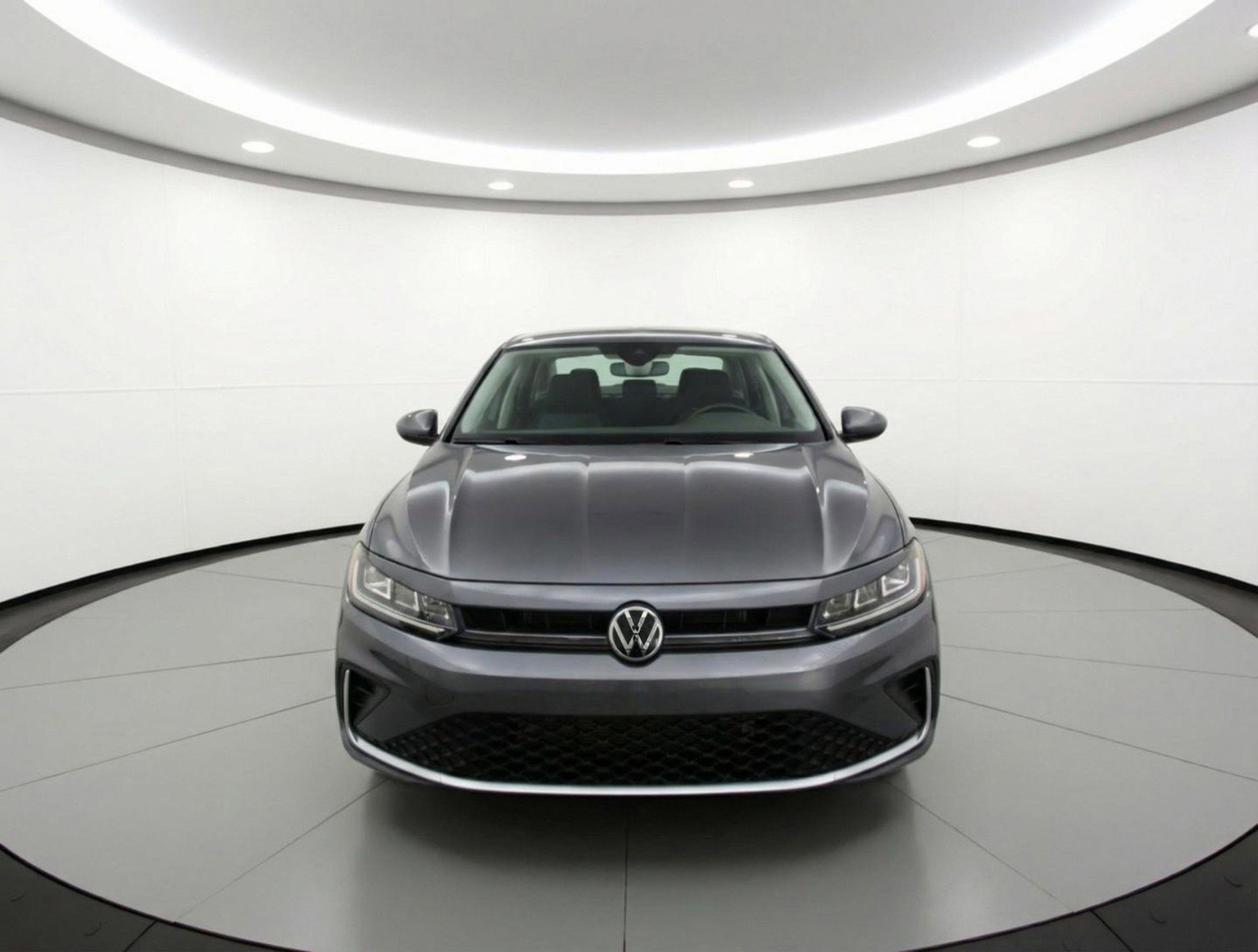 Used 2025 Volkswagen Jetta S image 2
