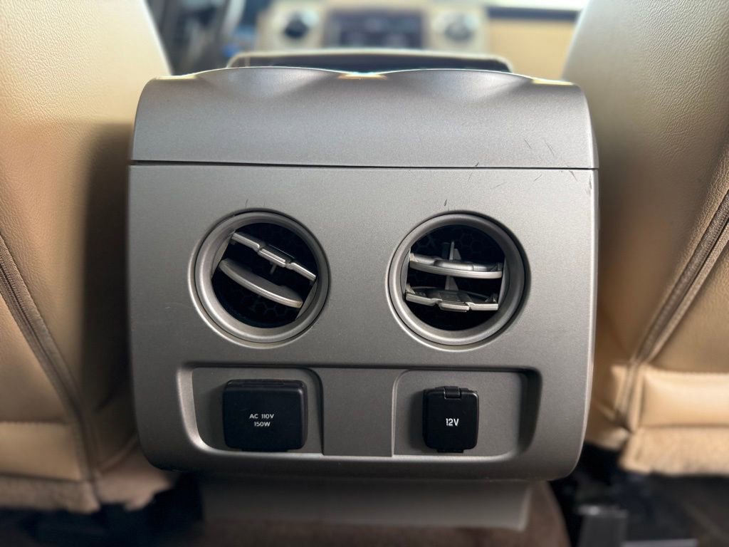 Used 2013 Ford F150 Lariat w/ Luxury Equipment Group image 22