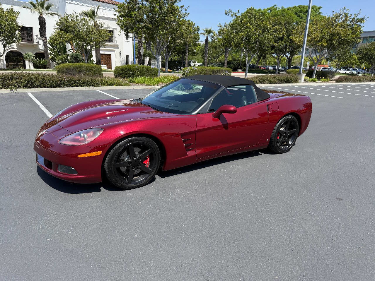 Used 2006 Chevrolet Corvette Convertible w/ Preferred Equipment Group image 1