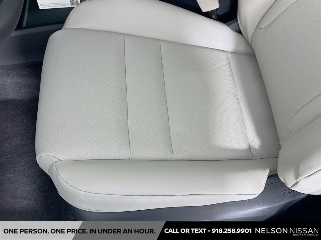 New 2026 Nissan Rogue Dark Armor FWD image 18