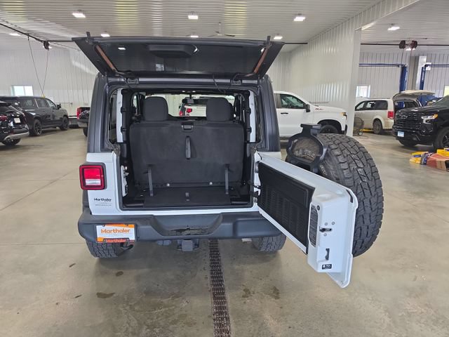 Used 2021 Jeep Wrangler Sport AWD/4WD image 23