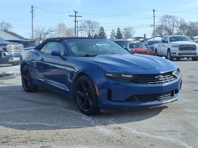 Used 2023 Chevrolet Camaro LT image 3