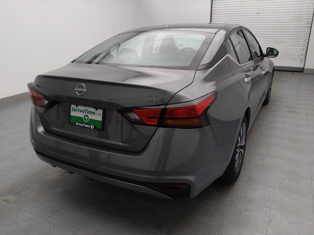 Used 2024 Nissan Altima 2.5 SV image 7